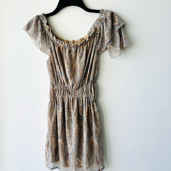 Renee Bardot Paisley Print Off The Shoulder Blouse Beige Blue Womens Medium Boho - Picture 2 of 6